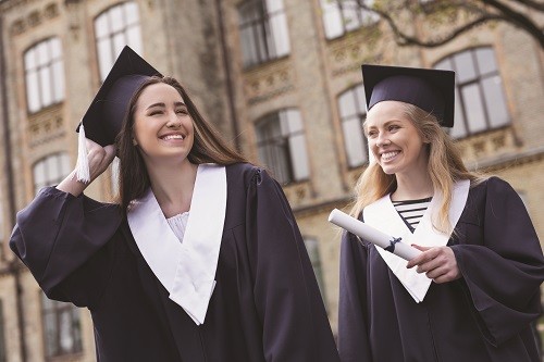 female graduates HR2