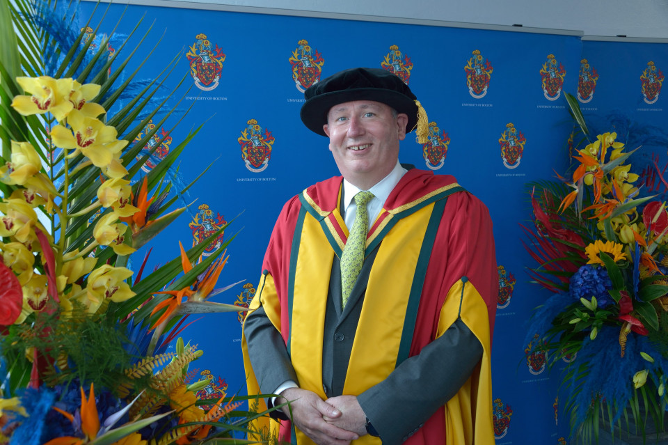 Secretary General of the Duke of Edinburgh’s International Award receives Honorary Doctorate from University
