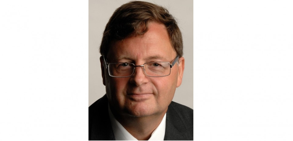 University of Bolton's Professor of Psychology to take on 180-mile charity walk