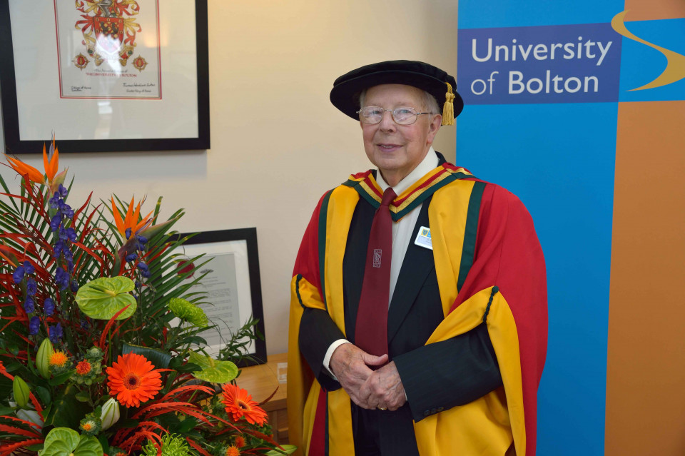 The University of Bolton pays tribute after the death of honorary doctor and motoring expert Roy Brooks