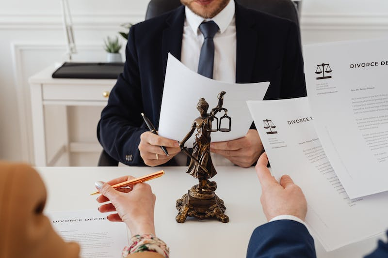 How can a LLM help you become a lawyer?