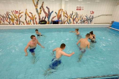 sport rehabilitation using the hydrotherapy pool FitMaxWzkzMCwzMzZd